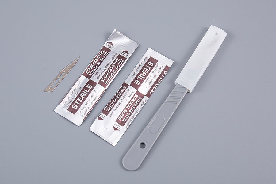 Carbon Steel/Stainless Steel Surgical Blade